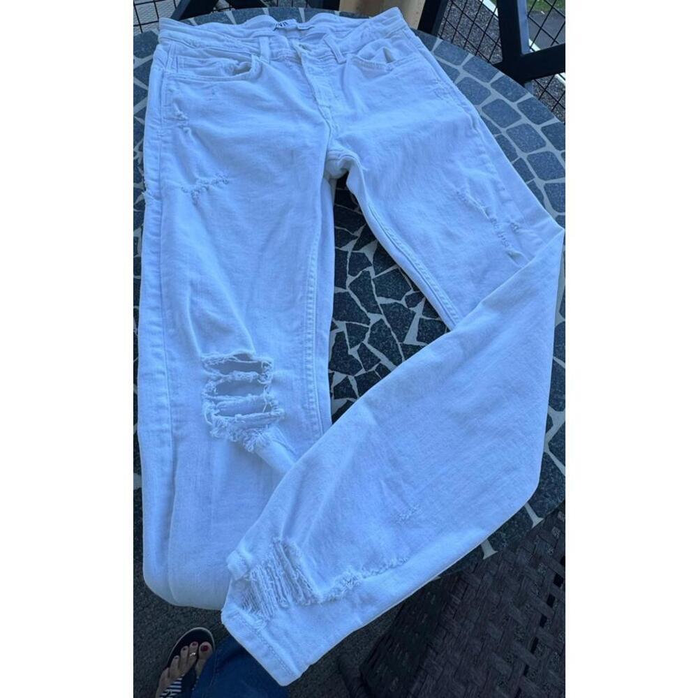 Zara Distressed Womens White Jeans USA 30 Thrashed Street Ripped Sz 8